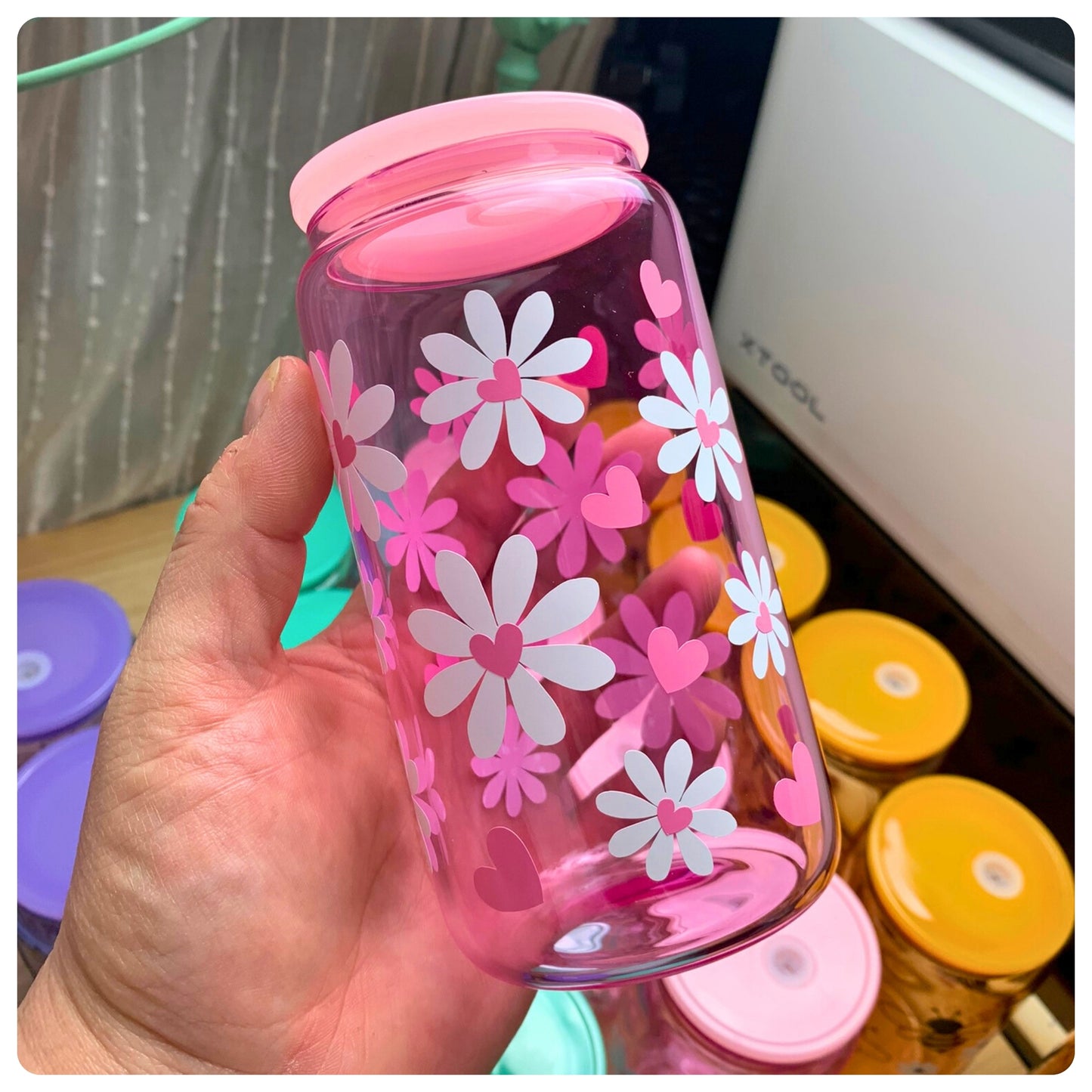Daisies and Hearts - Glass Tumbler